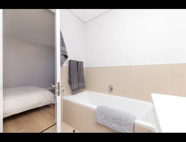 1 BEDROOM APARTMENT FOR SALE IN BIG BAY